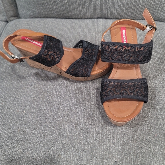 Wedges - Picture 2 of 3